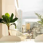 Vibra Larimar Apartment Lido di Jesolo
